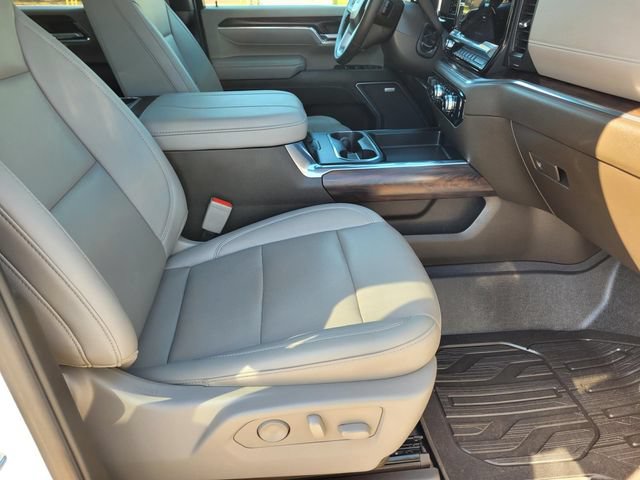 Used 2024 GMC Sierra 3500 SLT w/ Texas SLT Premium Package AWD/4WD image 9
