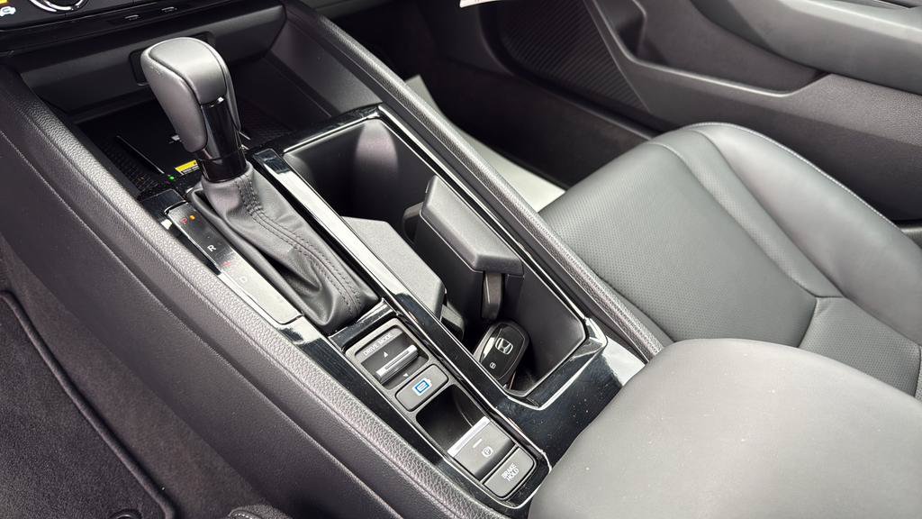 Used 2025 Honda Accord EX-L image 26