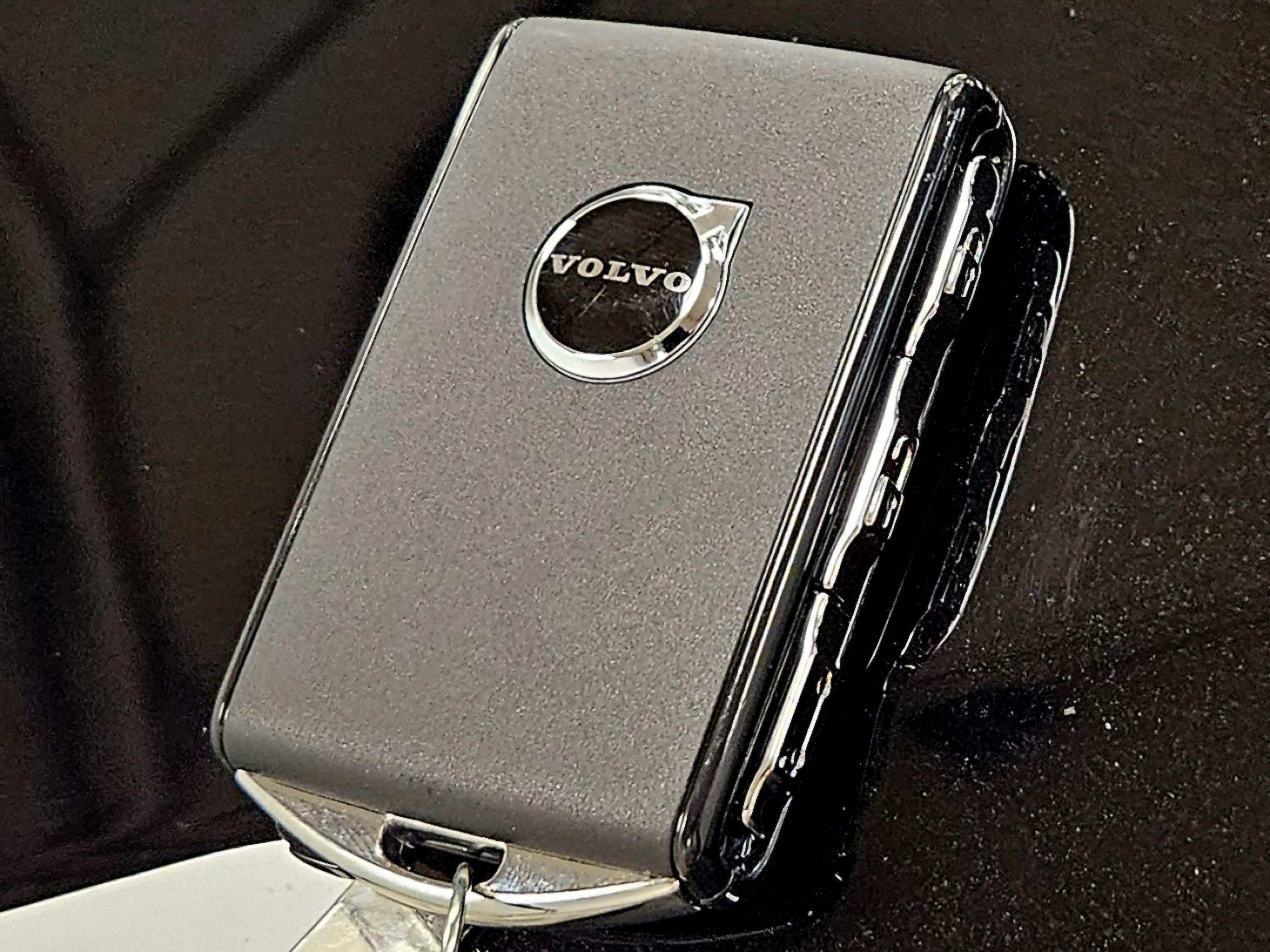 New 2026 Volvo XC90 B6 Plus w/ Protection Package Premier image 44