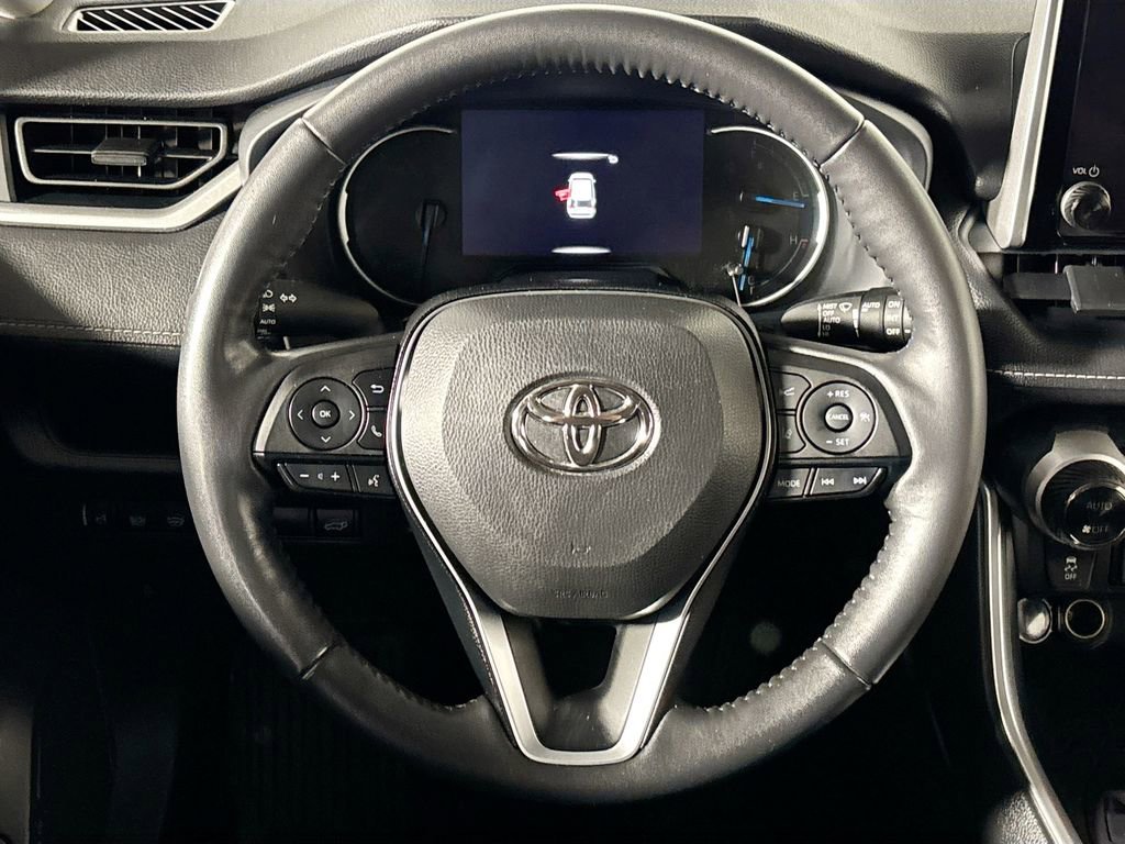 Used 2024 Toyota RAV4 XLE image 13