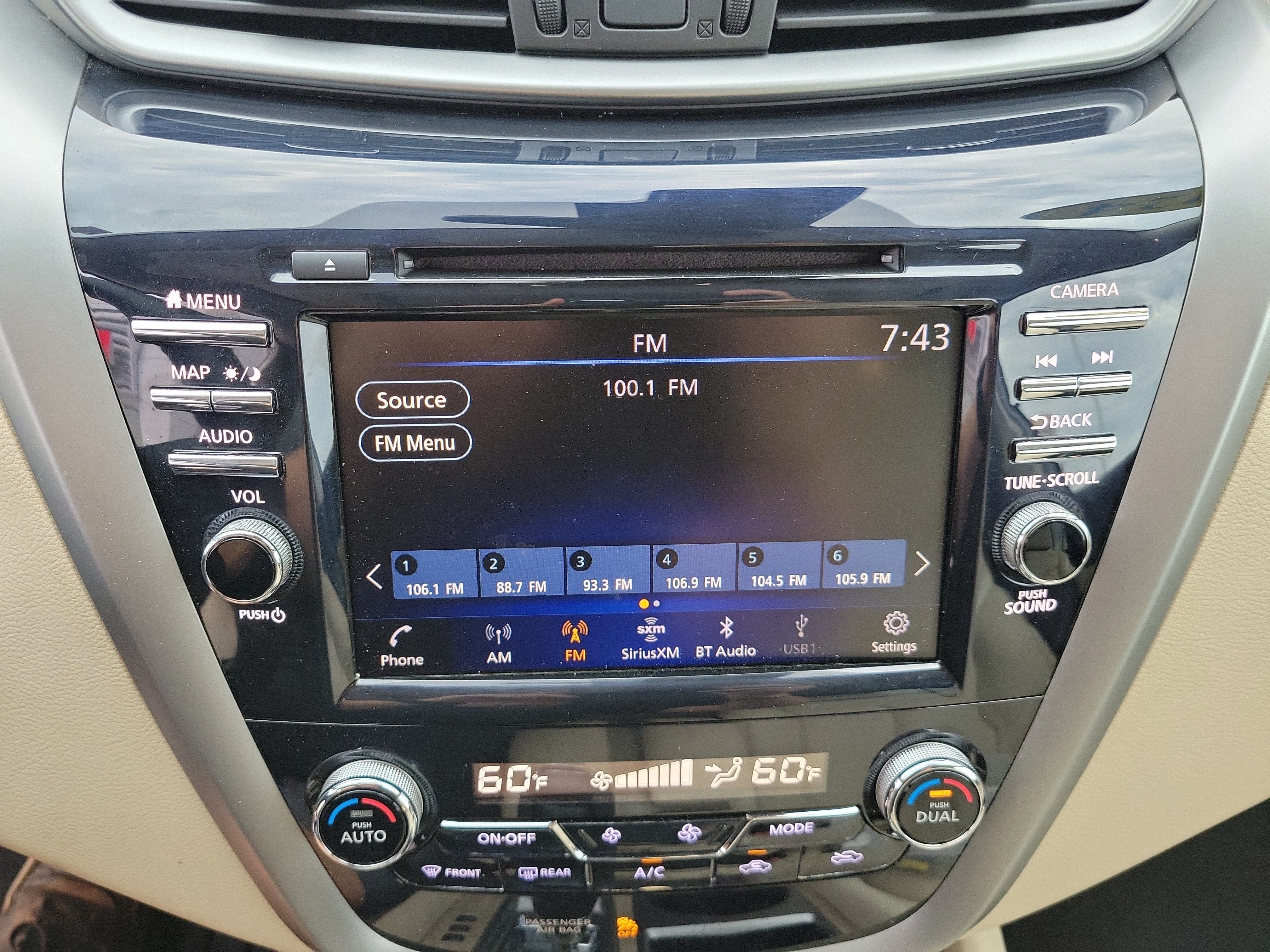 Used 2024 Nissan Murano SL FWD image 15