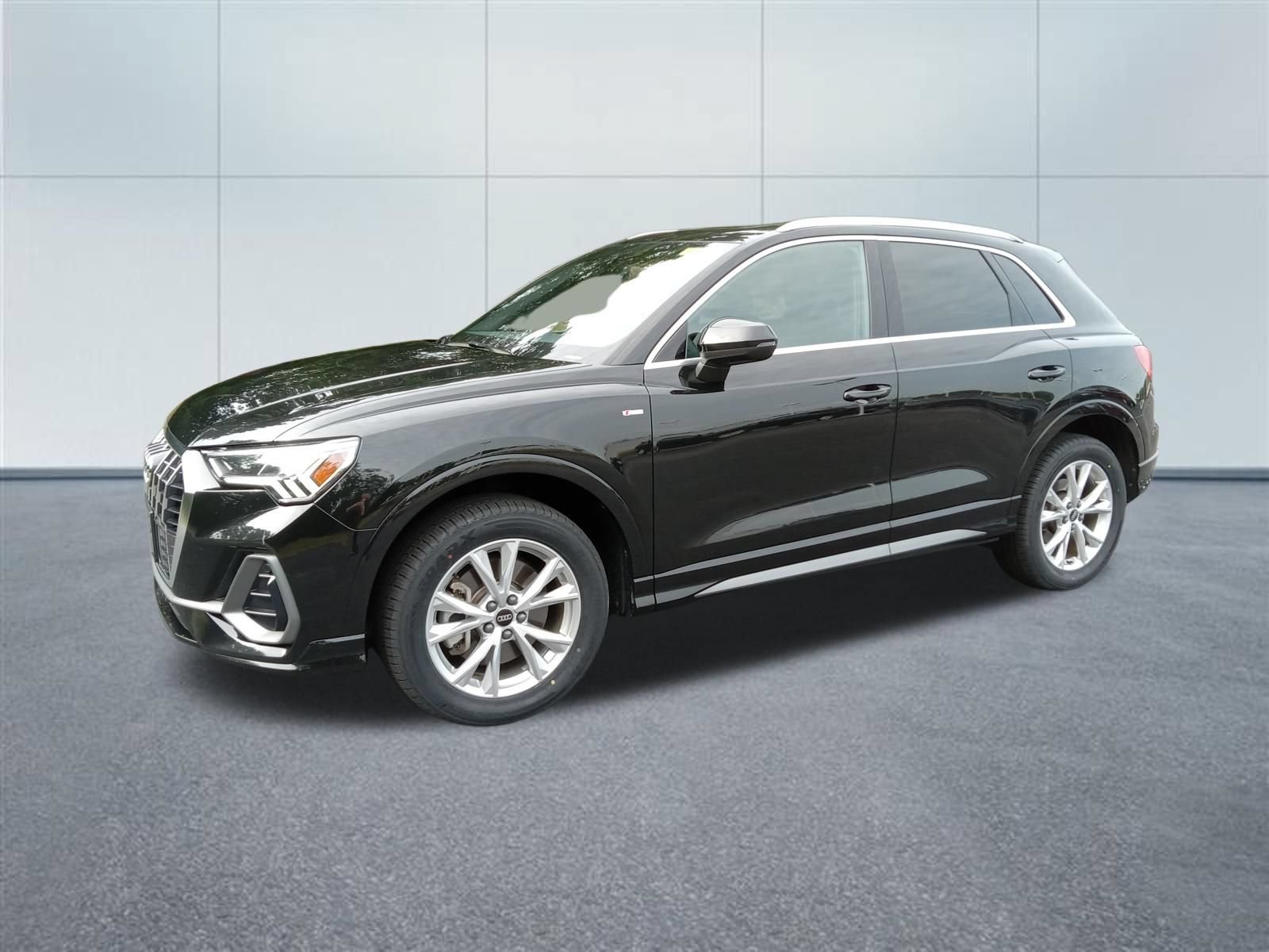 Used 2025 Audi Q3 2.0T Premium