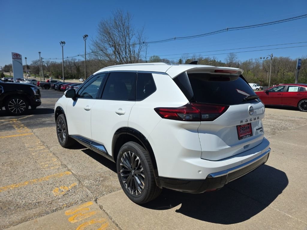 New 2026 Nissan Rogue Platinum image 8