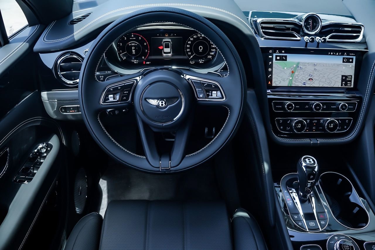 Certified 2024 Bentley Bentayga Extended Wheelbase image 30