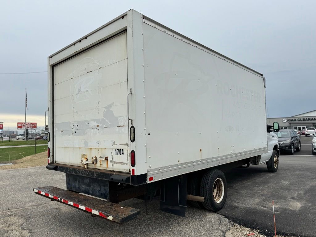 Used 2017 Ford E-350 and Econoline 350 Super Duty w/ Power Windows & Locks Group RWD image 27