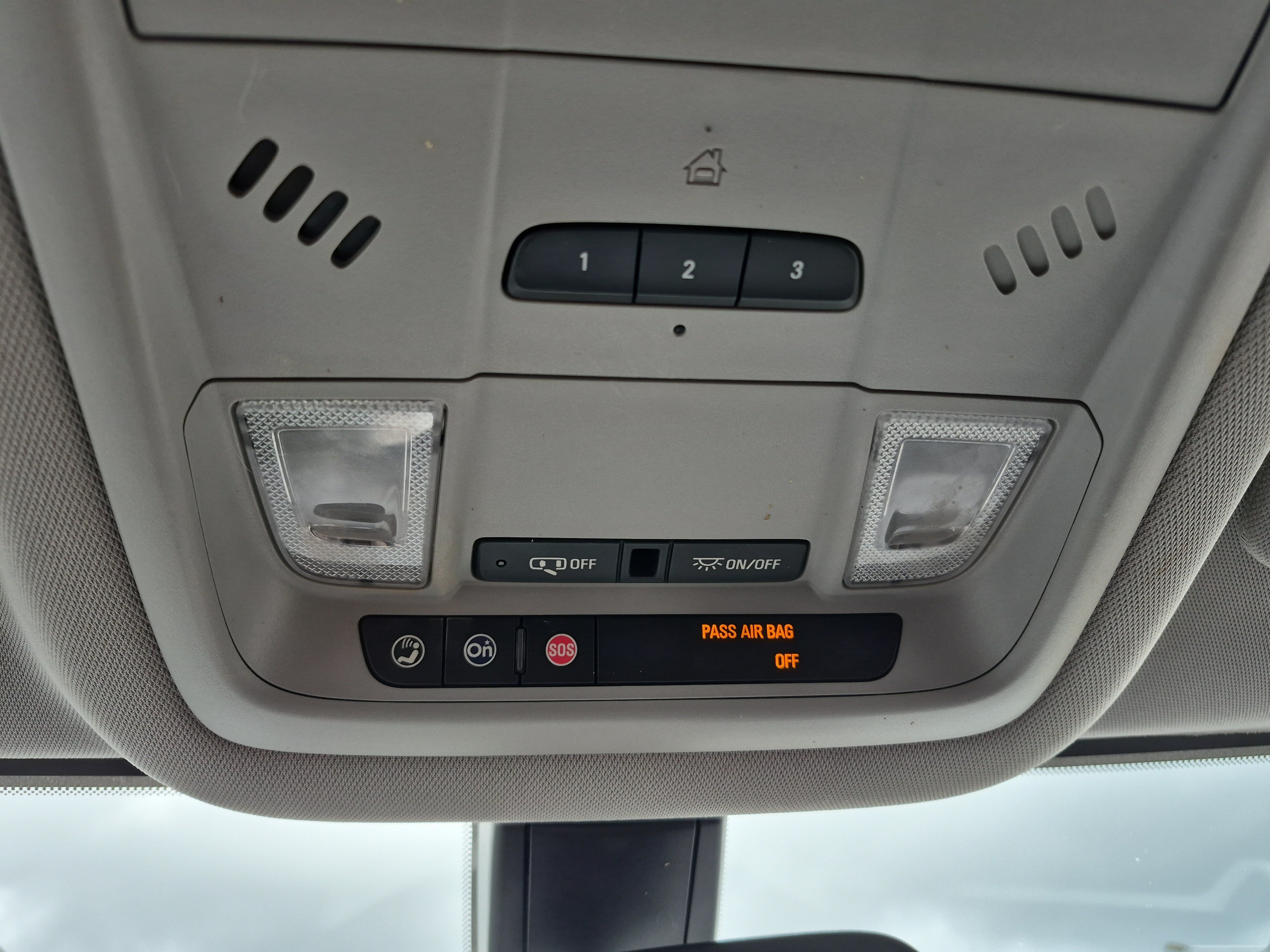 Used 2017 GMC Acadia SLT FWD image 35