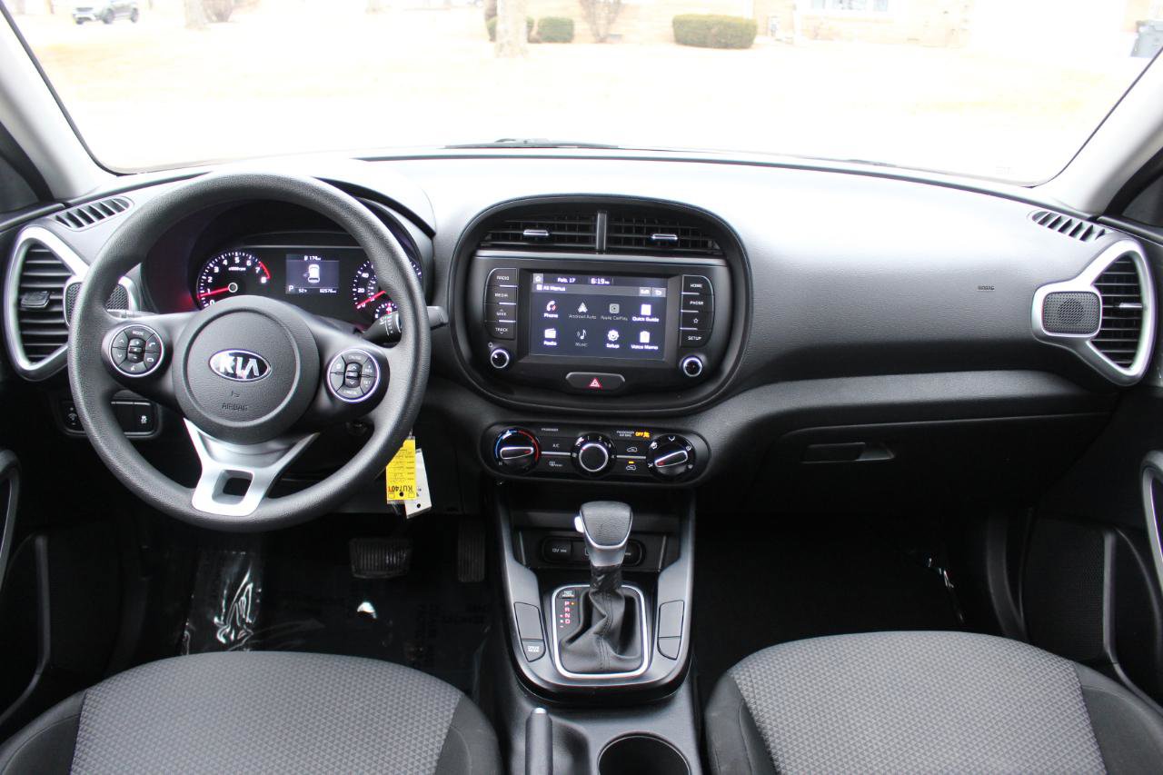 Used 2021 Kia Soul LX image 26