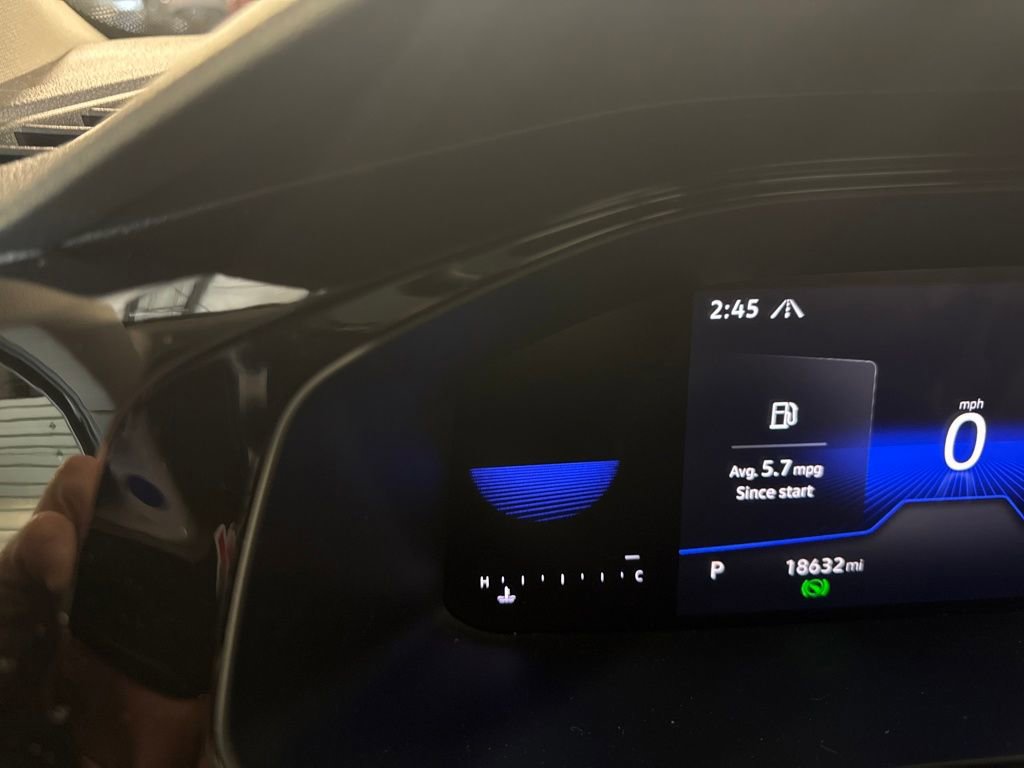 Used 2024 Volkswagen Taos S image 15