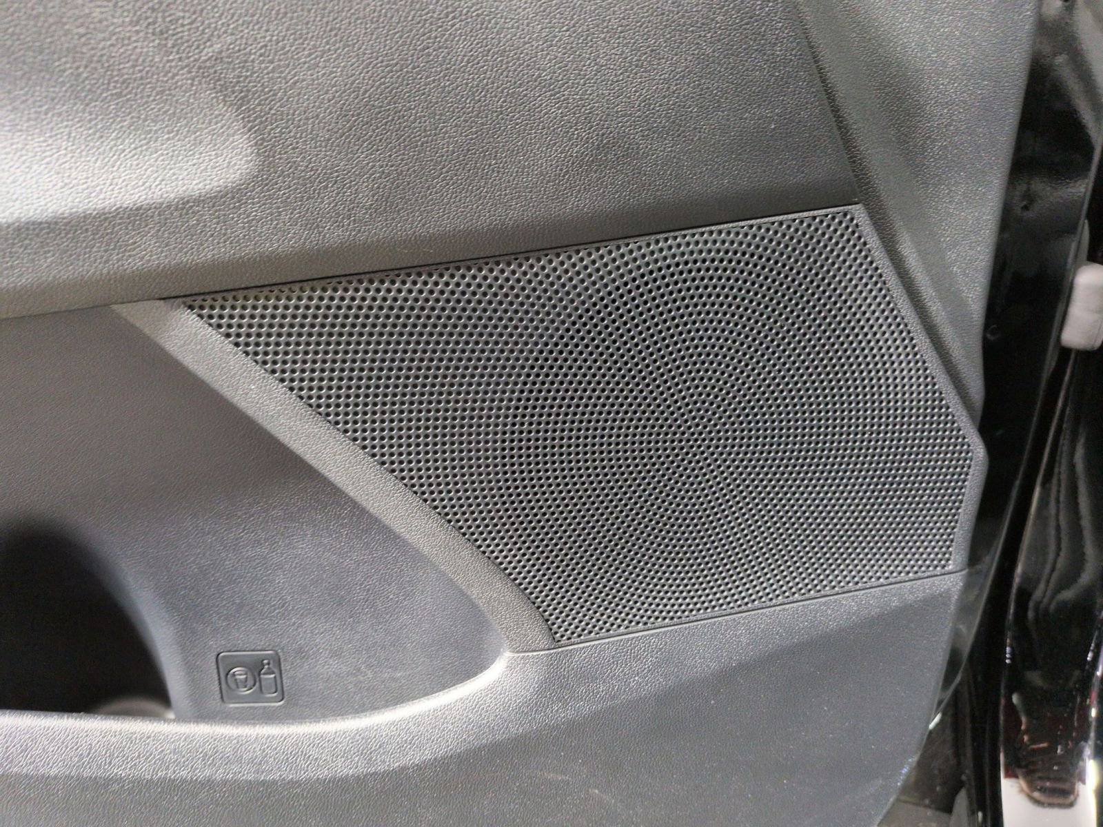 New 2026 Kia Sorento S w/ S Panoramic Sunroof Package image 21