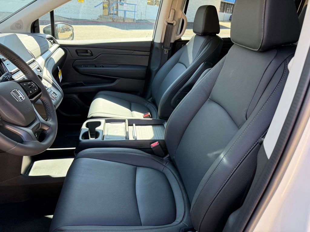 New 2026 Honda Odyssey EX-L image 13
