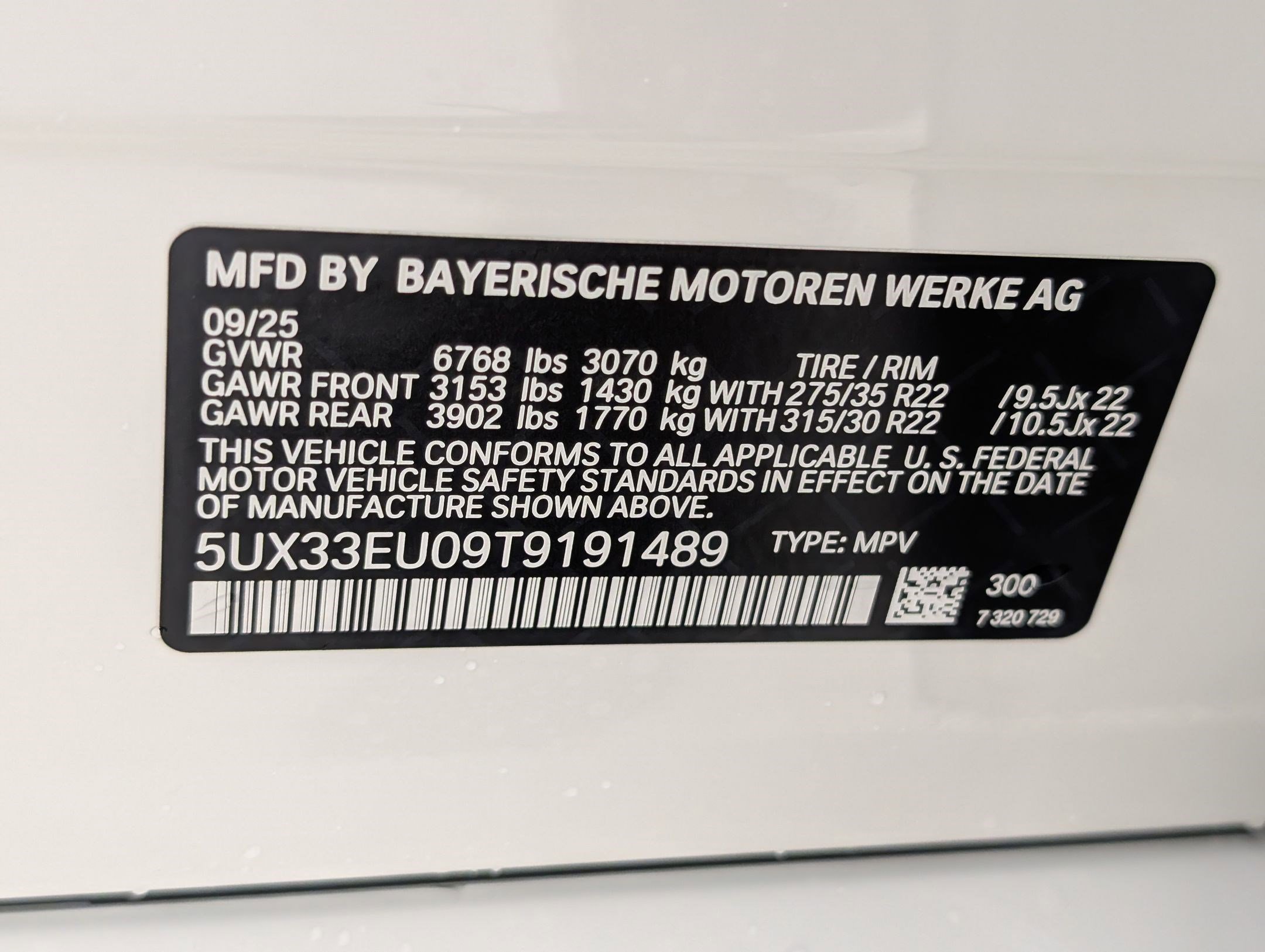 New 2026 BMW X5 M60i image 21