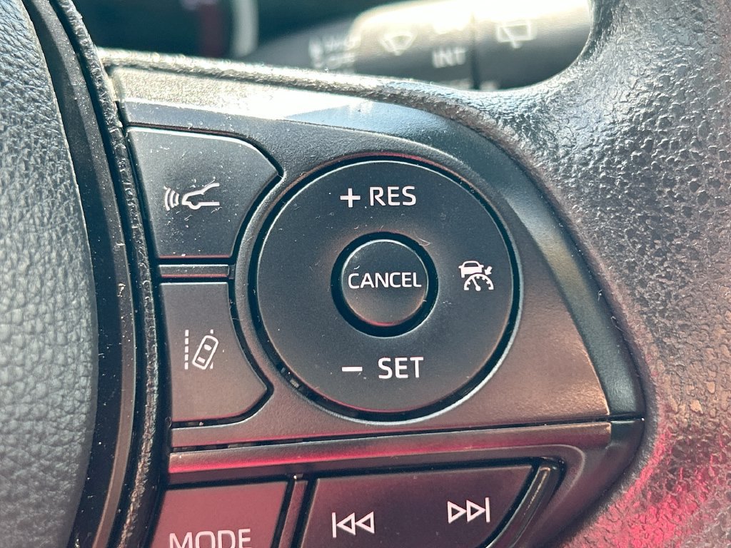 Used 2024 Toyota RAV4 LE FWD image 17