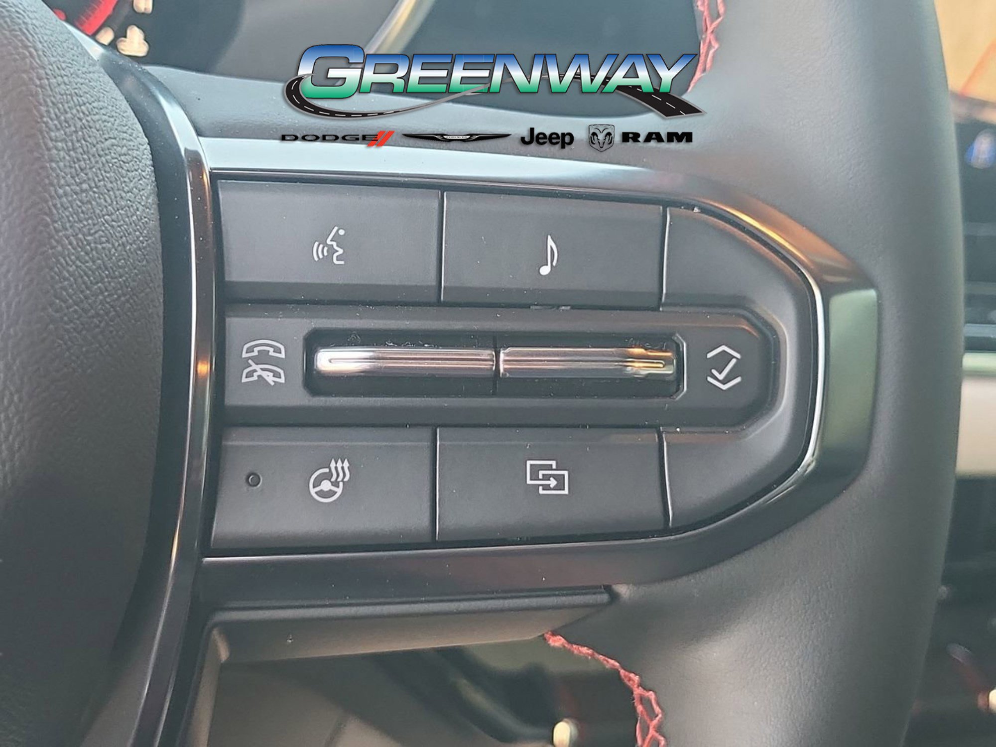 Used 2024 GMC Canyon AT4X image 26