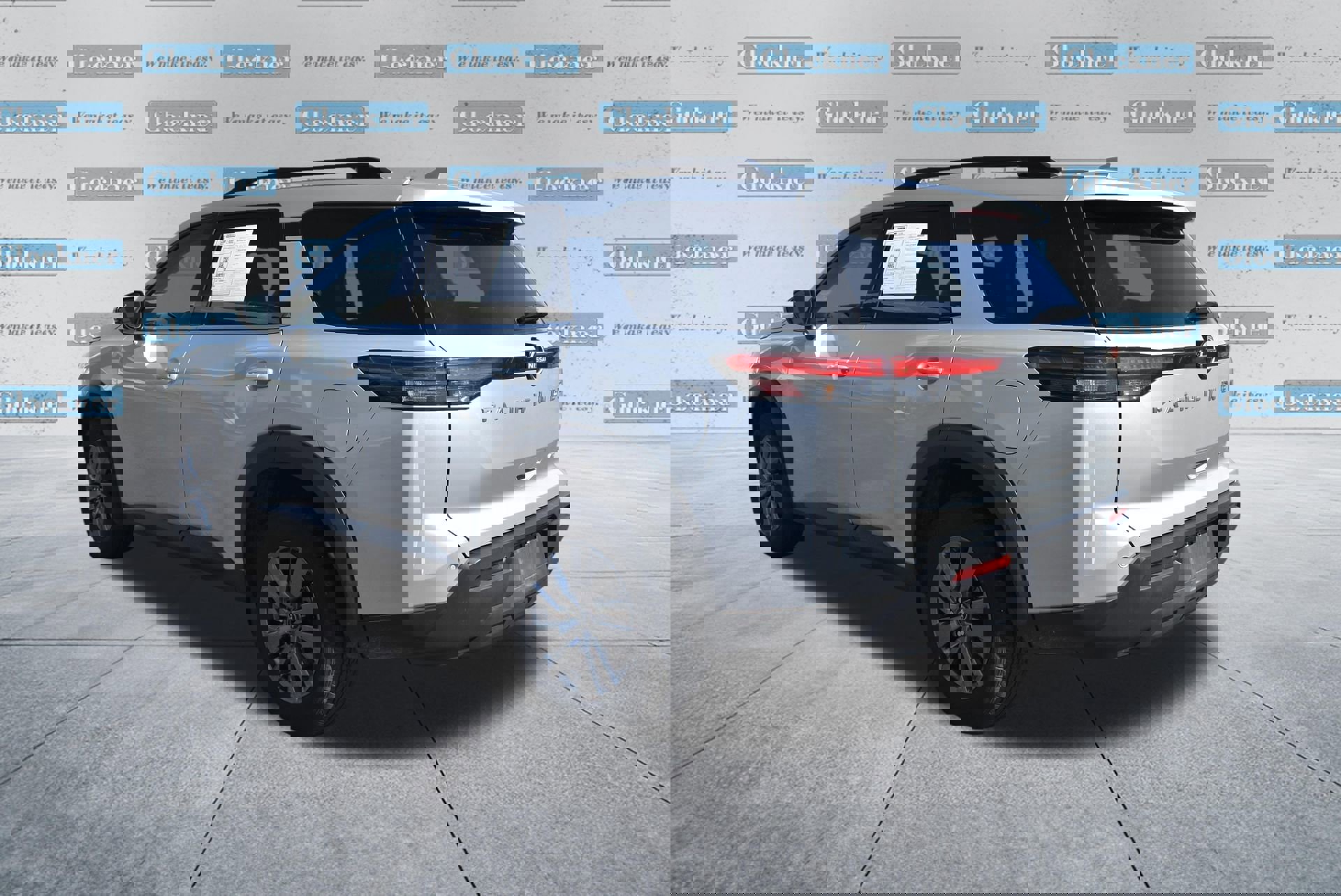 Used 2025 Nissan Pathfinder SV AWD/4WD image 8