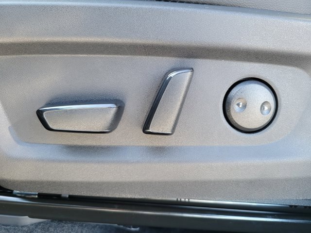 New 2026 Nissan Murano SV image 14