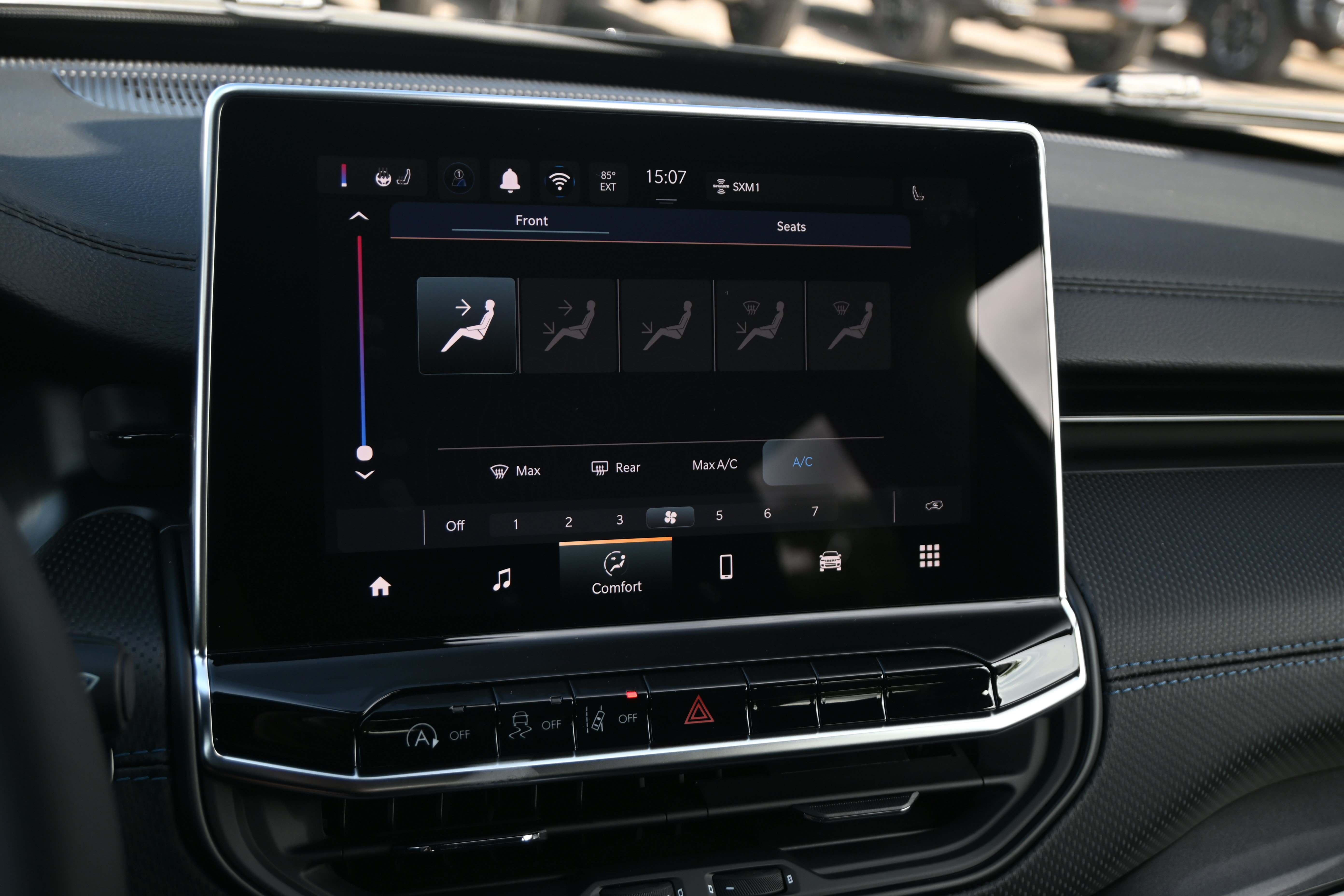 New 2026 Jeep Compass Latitude AWD/4WD image 28