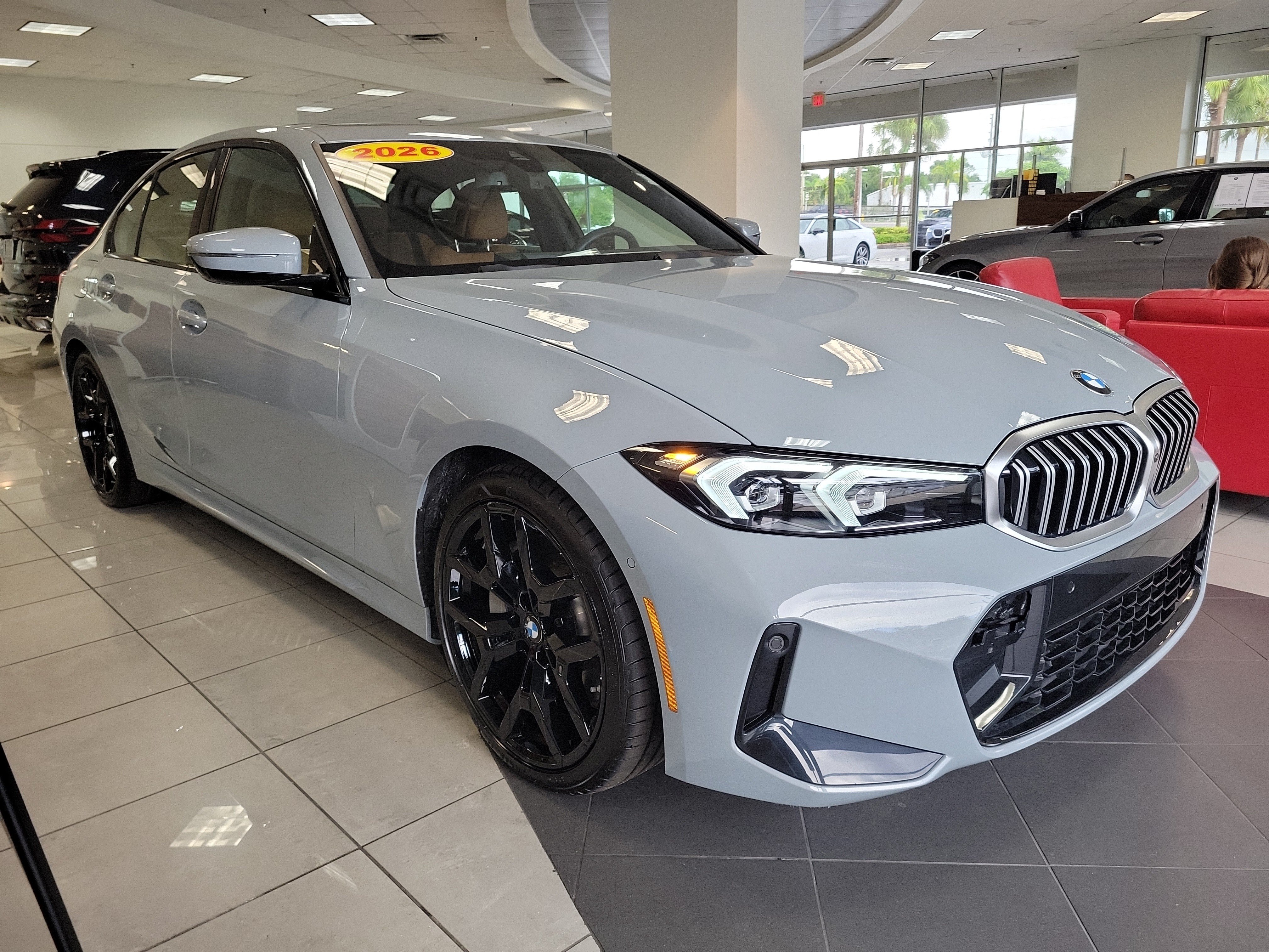 Used 2026 BMW 330i Sedan w/ M Sport Package RWD image 2