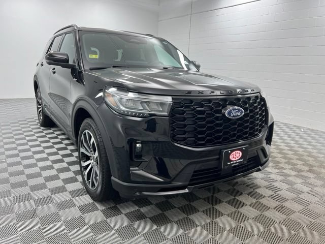 Used 2025 Ford Explorer ST-Line w/ Premium Package AWD/4WD image 1