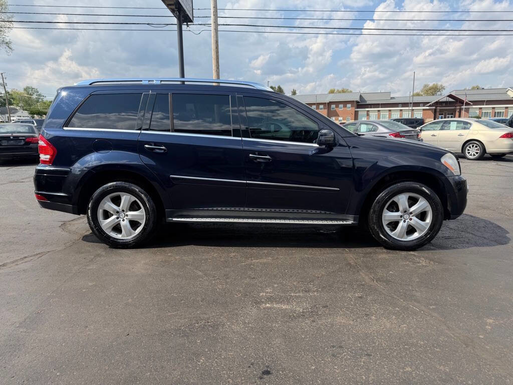 Used 2011 Mercedes-Benz GL 450 4MATIC image 6