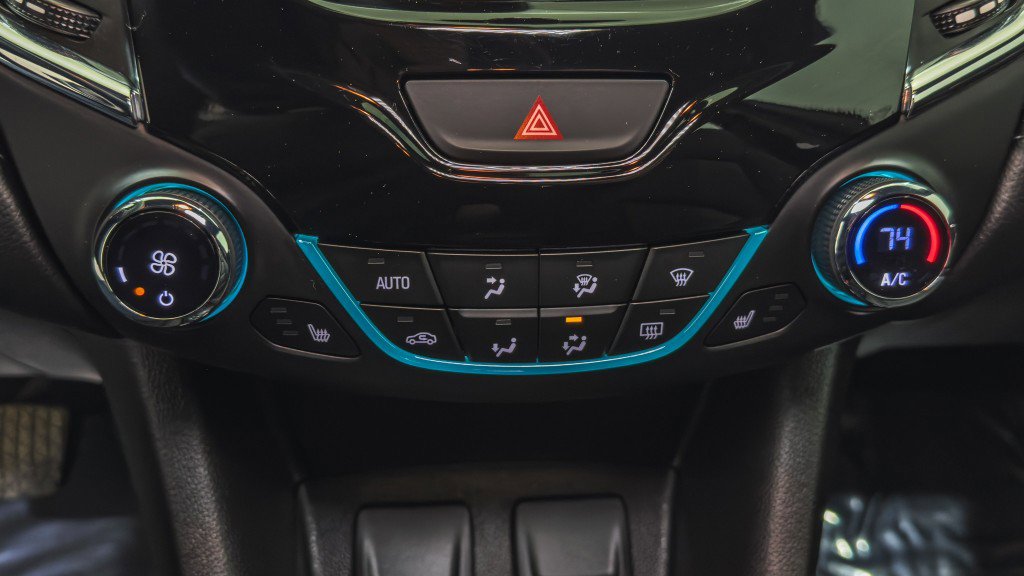 Used 2016 Chevrolet Cruze Premier w/ RS Package FWD image 31