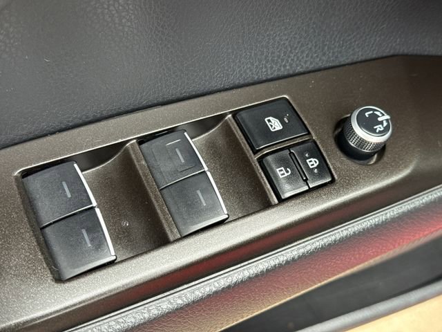 Used 2023 Toyota Camry XSE w/ Navigation Package image 20