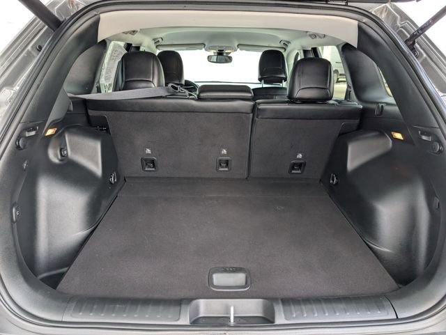 Used 2023 Jeep Cherokee Trailhawk w/ Trailer Tow Group image 25