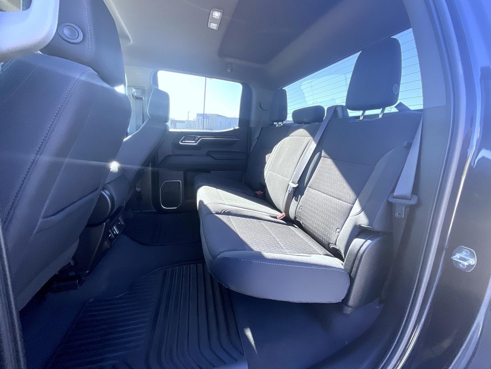 Used 2024 Chevrolet Silverado 1500 LT AWD/4WD image 19