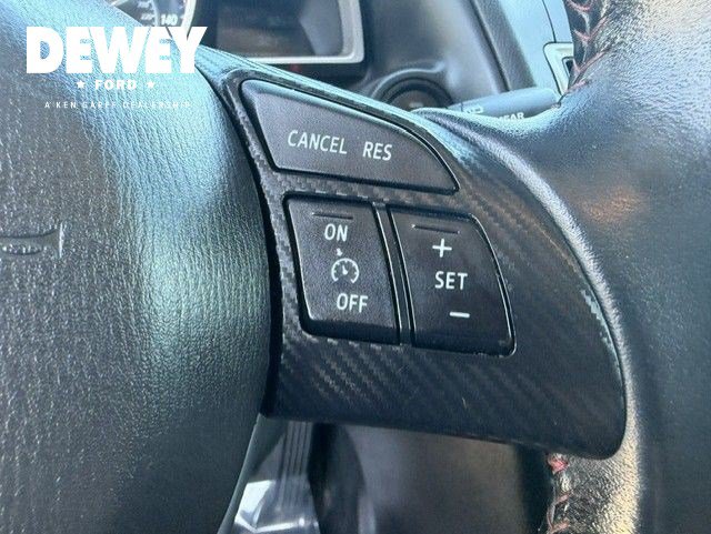 Used 2015 MAZDA MAZDA3 i Touring FWD image 16