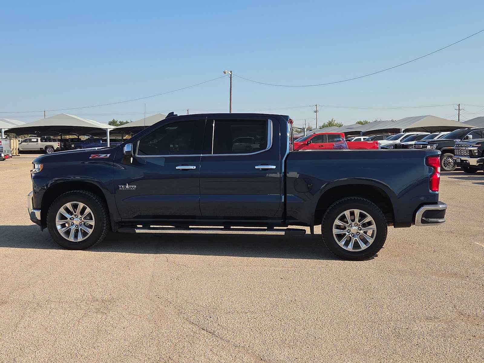 Used 2021 Chevrolet Silverado 1500 LTZ w/ LTZ Premium Texas Edition AWD/4WD image 5