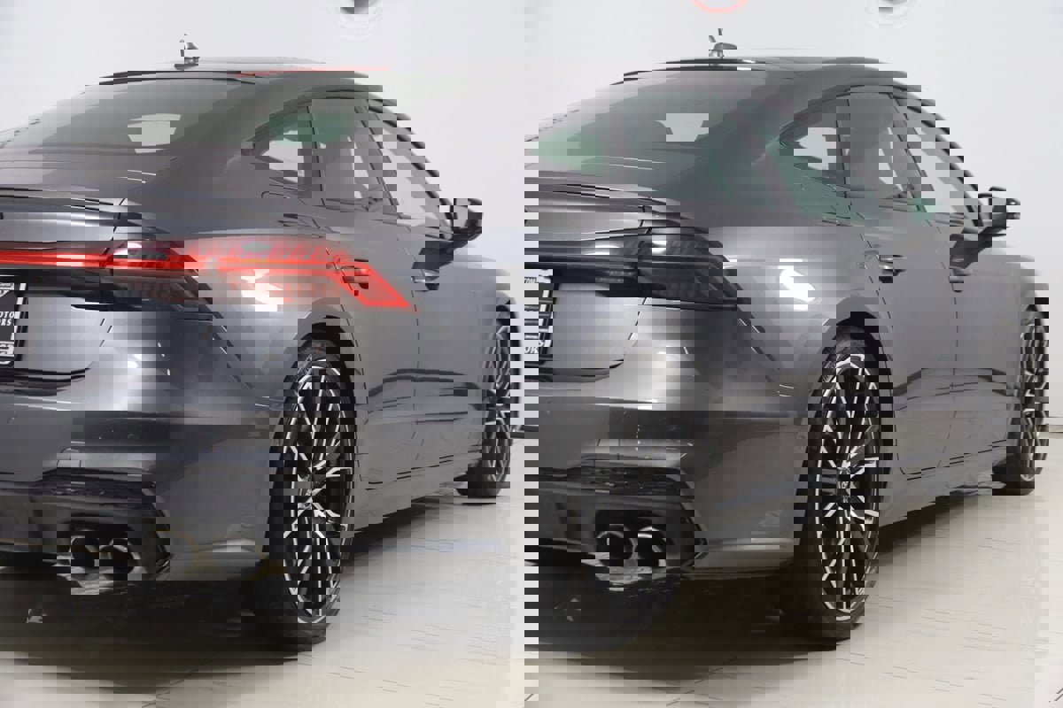 Used 2022 Audi S7 Prestige w/ Prestige Package image 52