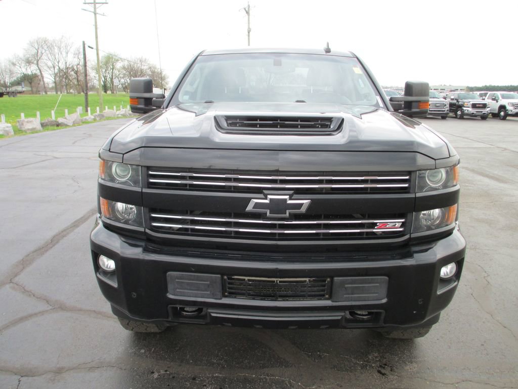 Used 2018 Chevrolet Silverado 2500 LT w/ Midnight Edition image 14