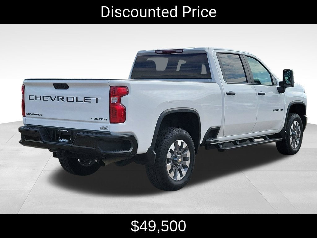 Used 2024 Chevrolet Silverado 2500 Custom w/ Custom Value Package AWD/4WD image 3