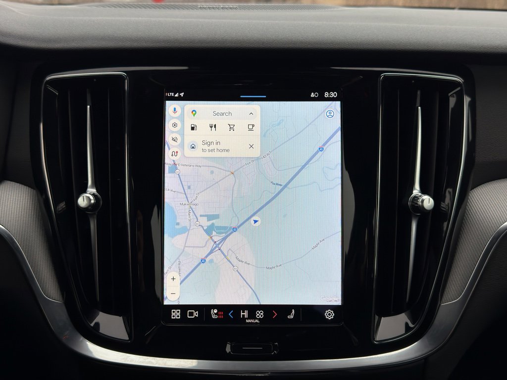 Used 2024 Volvo S60 B5 Plus w/ Climate Package image 26