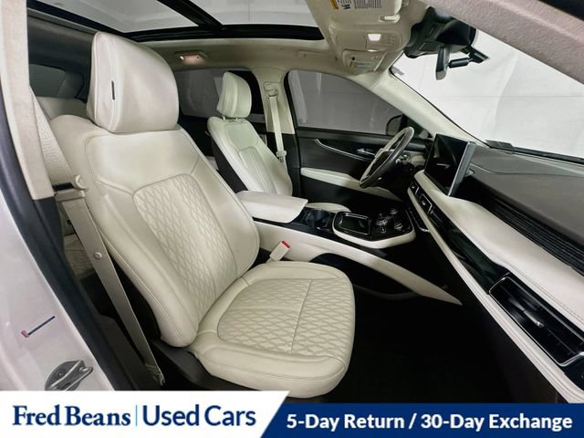 Certified 2022 Lincoln Nautilus Black Label AWD/4WD image 37