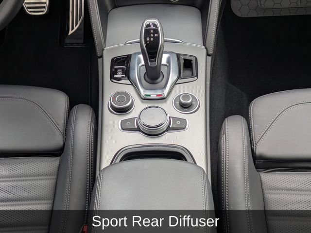 Used 2024 Alfa Romeo Stelvio Veloce image 23