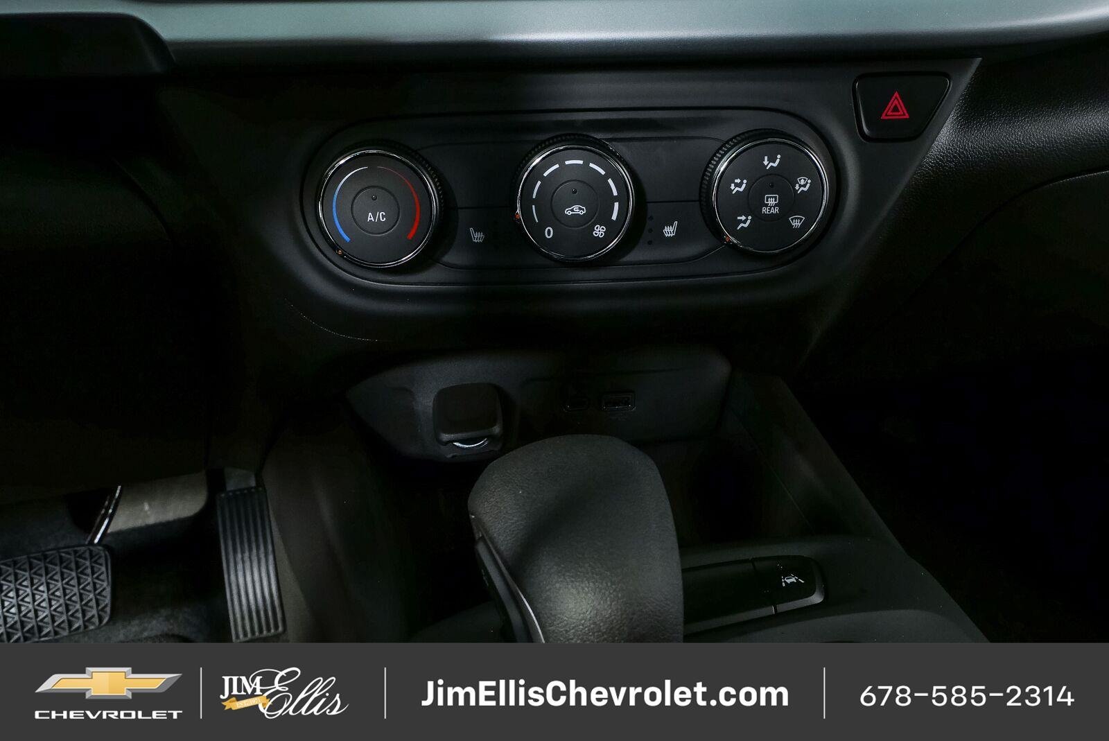 New 2026 Chevrolet Trax LS w/ LS Convenience Package FWD image 15