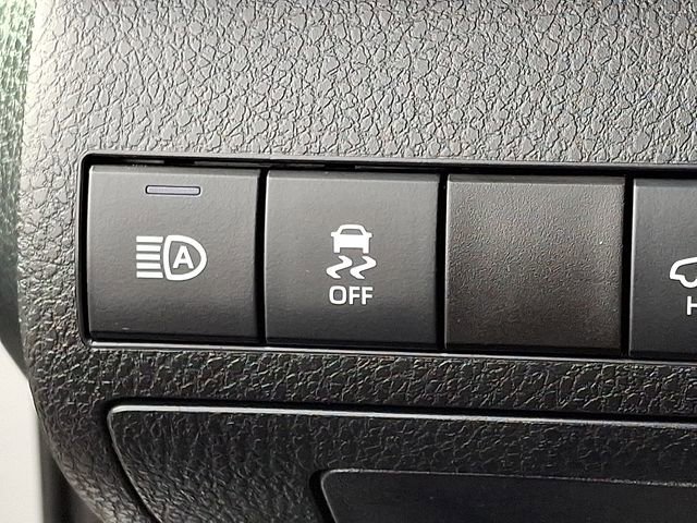 Used 2023 Toyota Camry SE image 25