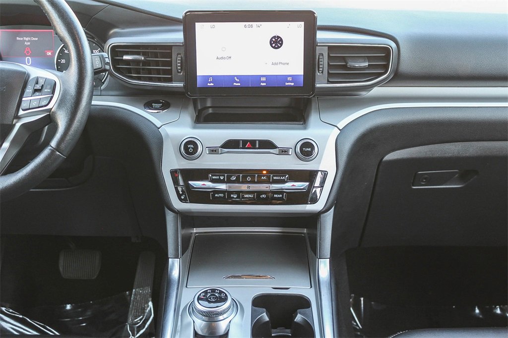 Used 2023 Ford Explorer XLT w/ Equipment Group 202A image 17