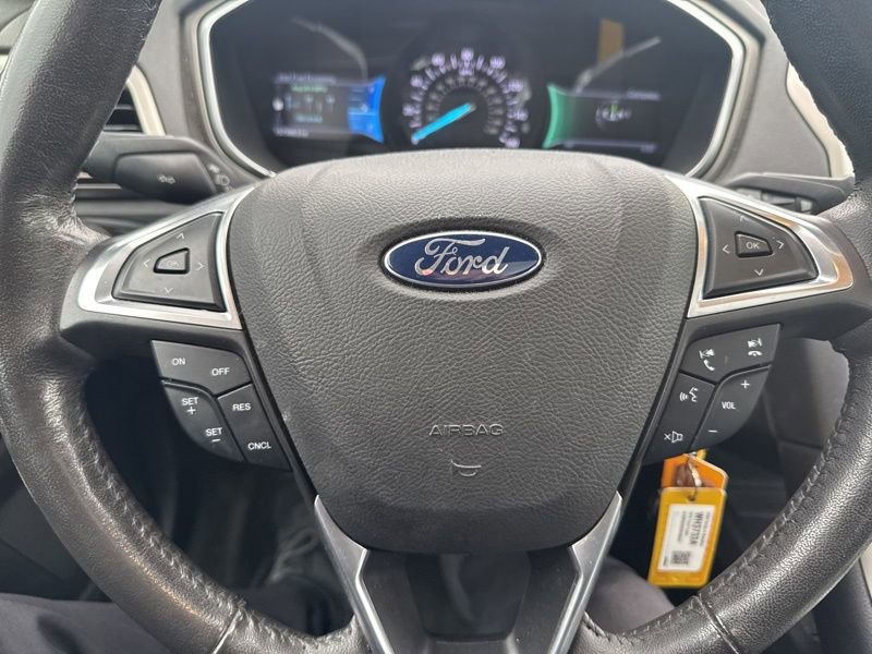 Used 2014 Ford Fusion SE w/ Equipment Group 202A FWD image 14