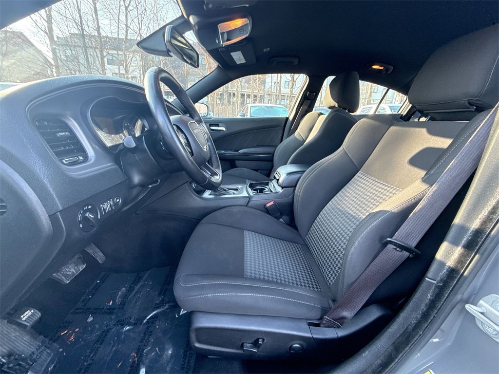 Used 2023 Dodge Charger GT w/ Blacktop Package image 13