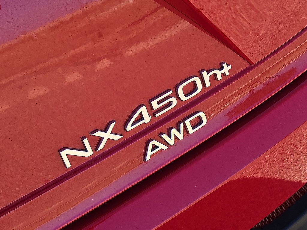 Used 2025 Lexus NX 450h+ F Sport image 12