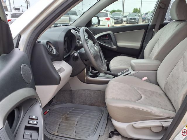 Used 2009 Toyota RAV4 2WD image 6