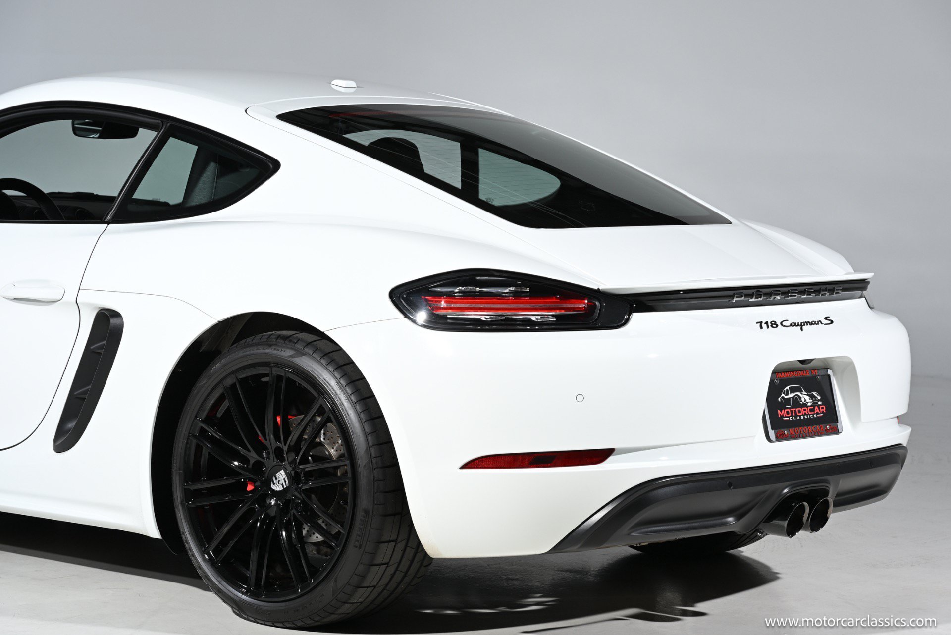 Used 2018 Porsche 718 Cayman S RWD image 18