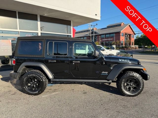Used 2023 Jeep Wrangler Unlimited w/ Cold Weather Group AWD/4WD image 10