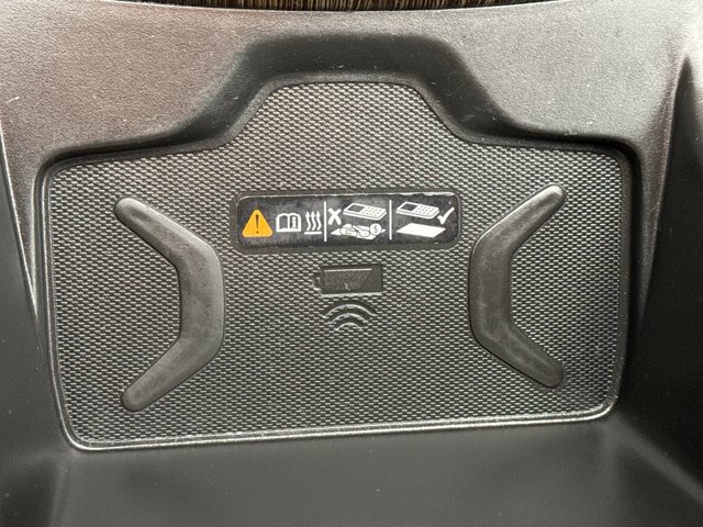 Used 2020 GMC Canyon Denali image 16