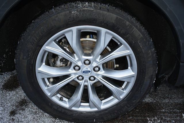 Used 2024 Ford Explorer Limited image 54