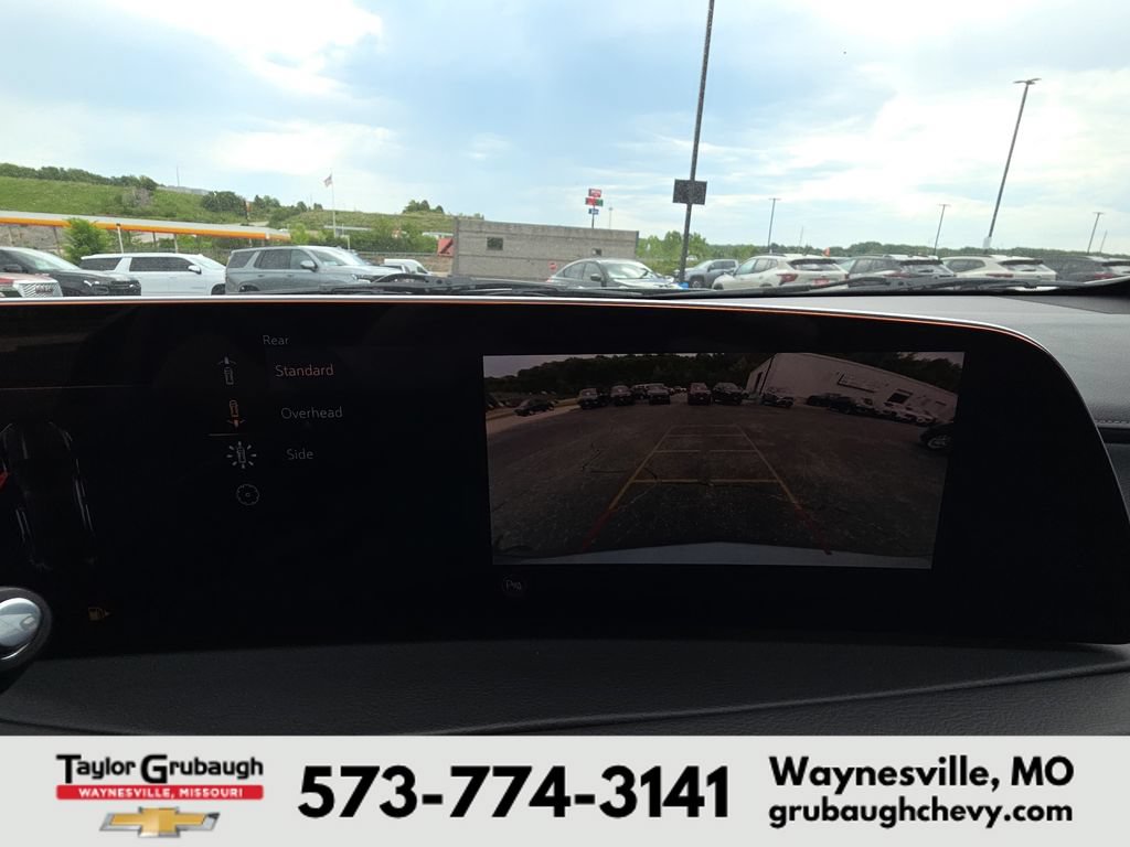 Used 2025 Cadillac XT4 Premium Luxury AWD/4WD image 22