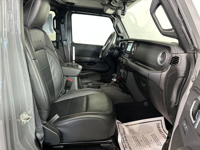Used 2023 Jeep Wrangler Unlimited Sahara w/ Cold Weather Group image 28