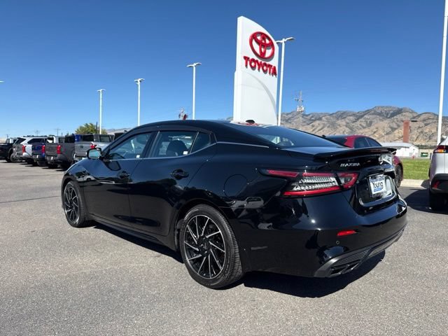 Used 2023 Nissan Maxima SR w/ Sport Mat Group FWD image 8