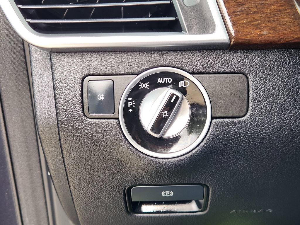 Used 2012 Mercedes-Benz ML 350 4MATIC image 21